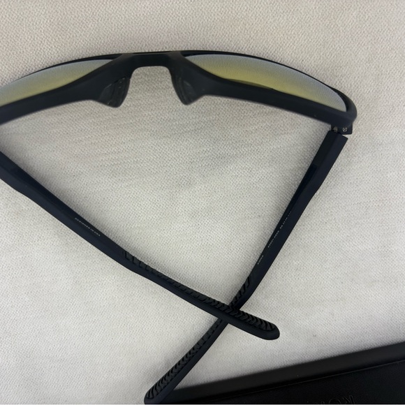 Roka Men’s Matte Black Sunglasses with Yellow Mirrors polarized NIB size 56 - Picture 8 of 13
